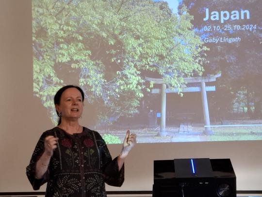 Gaby Lingath und ihr Vortrag über Japan